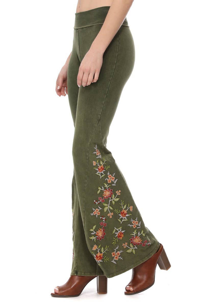 Mineral Wash Floral Embroidery Flare Yoga Pants